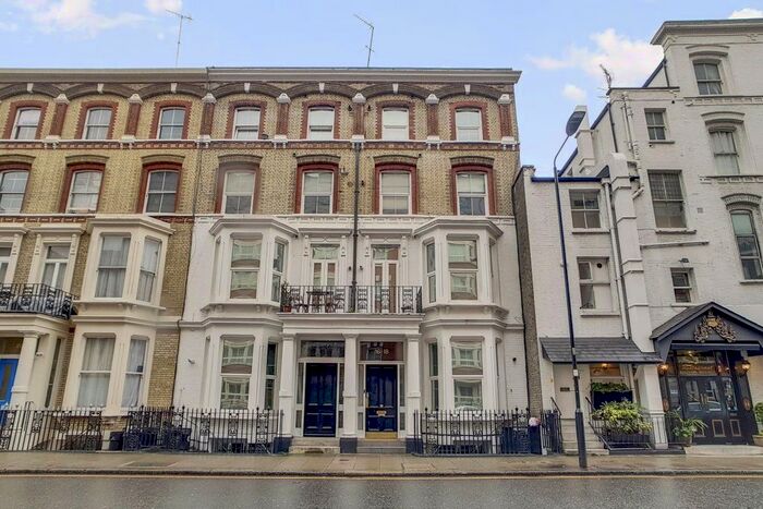 Studio To Rent In Wrights Lane, High Street Kensington, W8