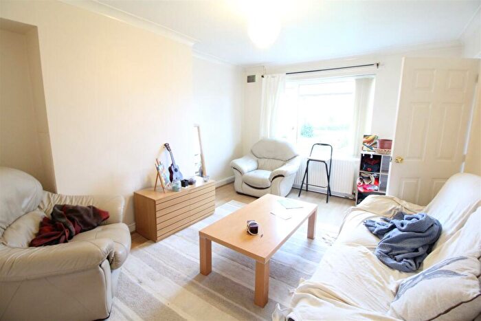 2 Bedroom End Of Terrace House To Rent In **£pppw Excluding Bills** Abbey Bridge, Lenton, NG7