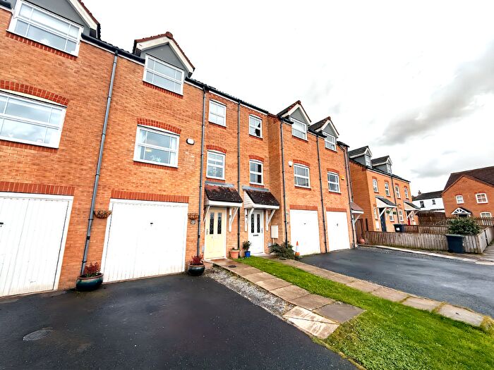 4 Bedroom Terraced House For Sale In Sunset View, Stanley, County Durham, DH9