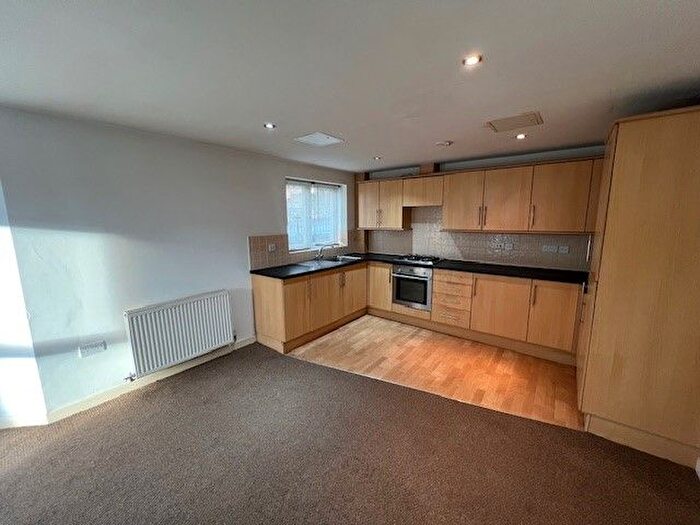 2 Bedroom Flat To Rent In Yorkfield Court, Mexborough, S64