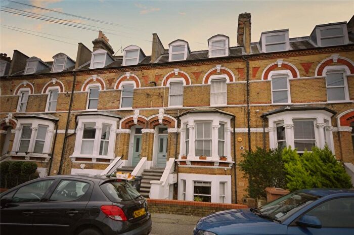 2 Bedroom Flat For Sale In Venner Road, Sydenham, London, SE26