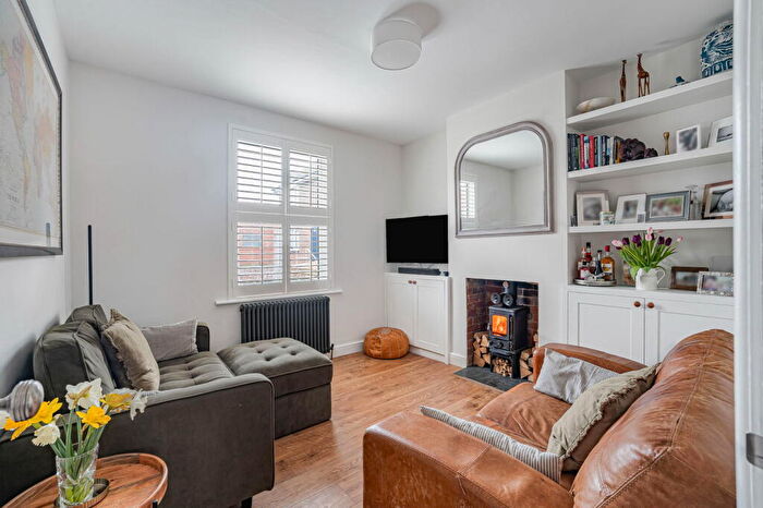 4 Bedroom Semi Detached House For Sale In Park Road, Guildford, GU1