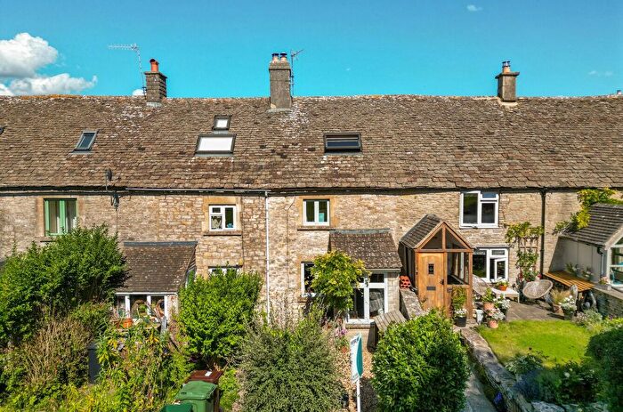 3 Bedroom Terraced House For Sale In Hyde Hill, Chalford, GL6