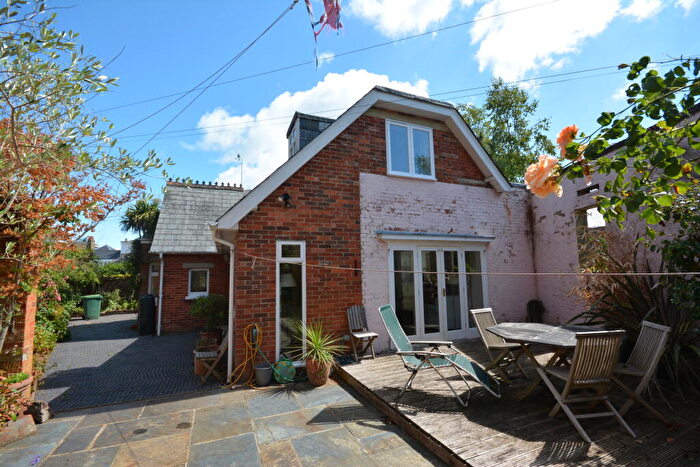 4 Bedroom House To Rent In Church Road, Cowes, PO31