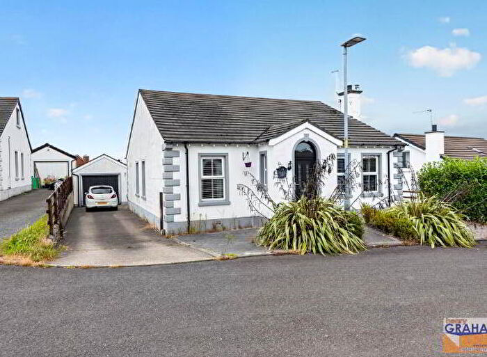 3 Bedroom Detached Bungalows For Sale In Castle Wood, Dromore, BT25