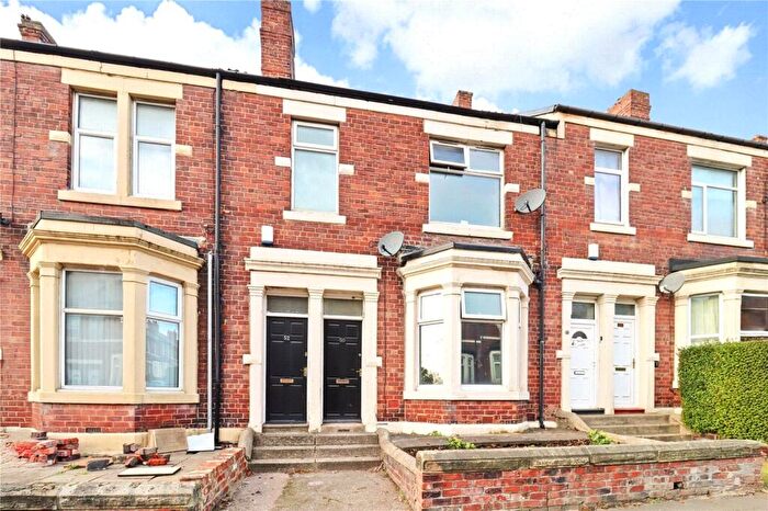 3 Bedroom Flat To Rent In Gallant Terrace, Wallsend, Tyne And Wear, NE28
