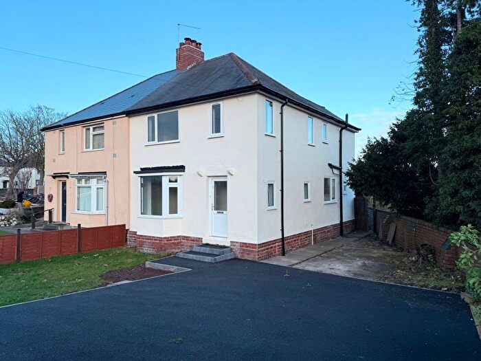 4 Bedroom Semi-Detached House For Sale In Mount Road, Pelsall, WS3