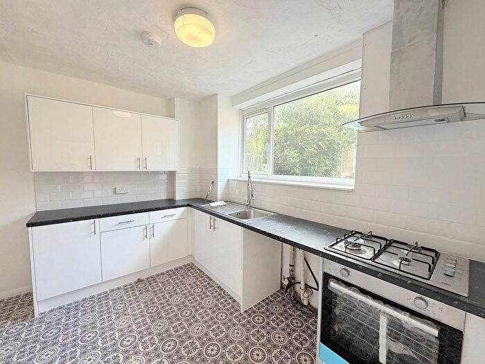 3 Bedroom Terraced House For Sale In Milverton Avenue, Hyde, SK14