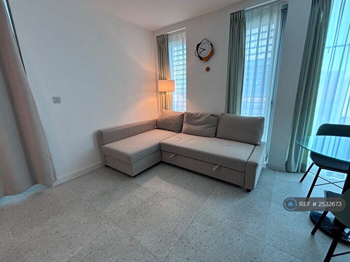 1 Bedroom Flat To Rent In Jacquard Point, London, E1