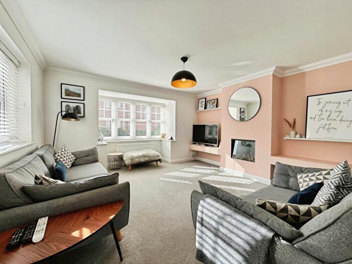 4 Bedroom Detached House For Sale In Poppy Drive, Kirk Ella, Hull, HU10