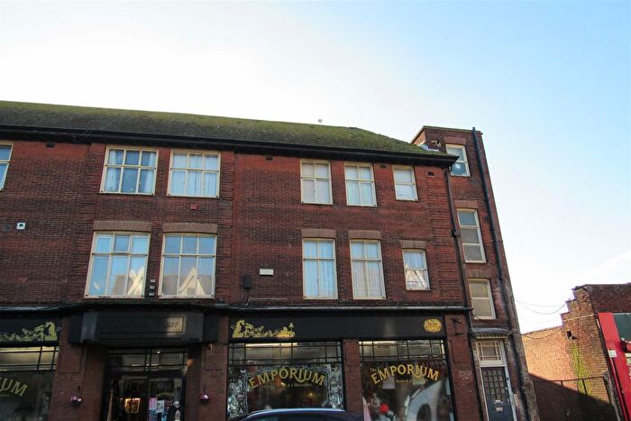 2 Bedroom Flat To Rent In High Street, Herne Bay, CT6