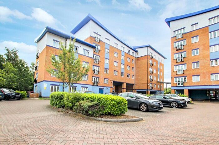 3 Bedroom Apartment To Rent In Napier Road, Reading, RG1