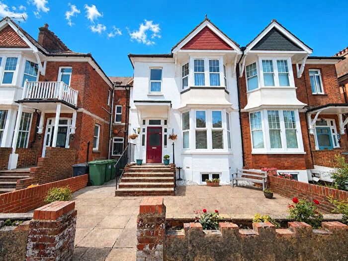 1 Bedroom Flat For Sale In Egerton Road, Bexhill On Sea, TN39