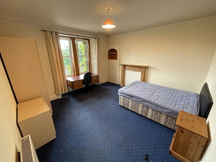 4 Bedroom Flat To Rent In Dundee, DD2