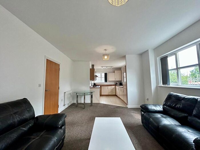 3 Bedroom Flat To Rent In Parliament Street, Derby, DE22
