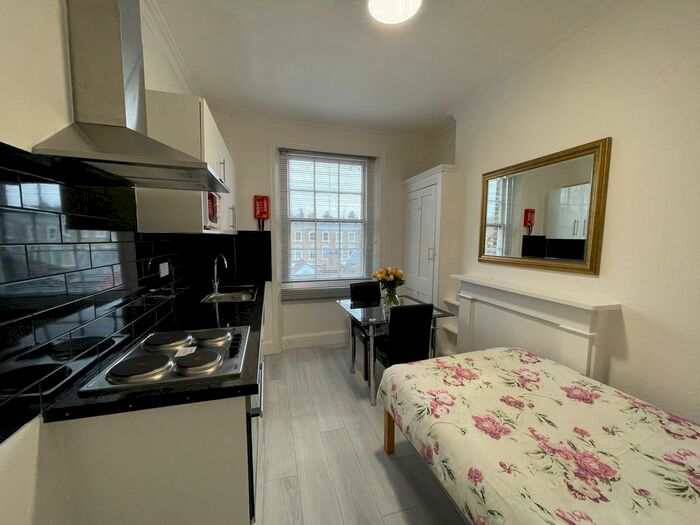 Studio To Rent In Oakley Street, London, SW3