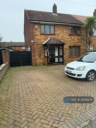 3 Bedroom Semi-Detached House To Rent In St Francis Way, Grays Essex, RM16