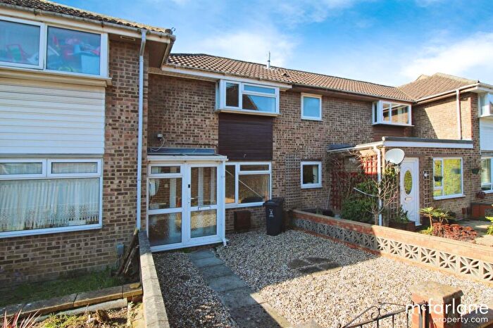 2 Bedroom Terraced House To Rent In Thomas Street, Swindon, SN2