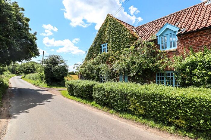 4 Bedroom Semi Detached House For Sale In Fulmodestone, NR21