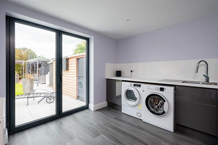 4 Bedroom Detached House For Sale In Smary Lane, Murton, York, YO19