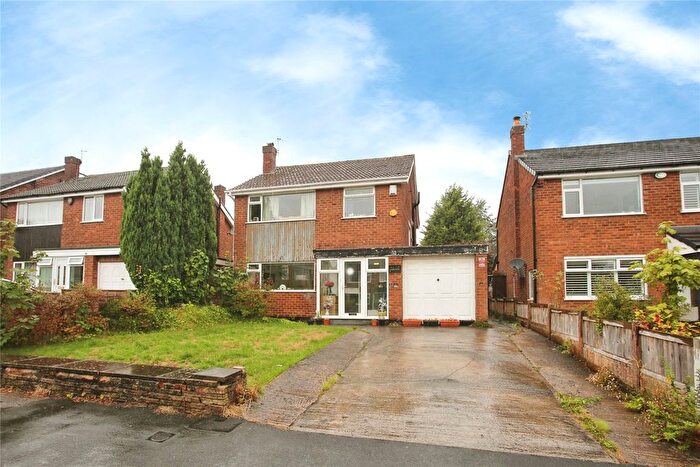 3 Bedroom Detached House For Sale In Buckingham Road West, Heaton Moor, Stockport, SK4