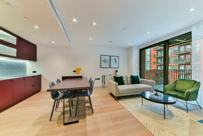 2 Bedroom Flat To Rent In The Modern, Embassy Gardens, London, SW11