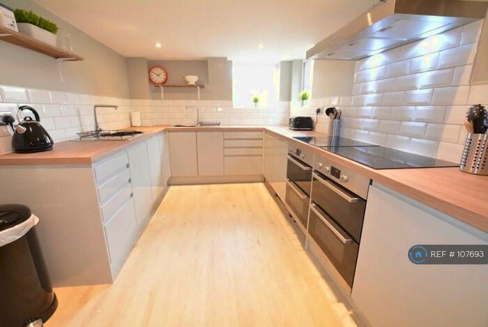 6 Bedroom Terraced House To Rent In Meriden Street, Coventry, CV1