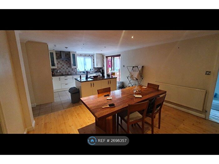 3 Bedroom Semi-Detached House To Rent In Parsons Heath, Colchester, CO4