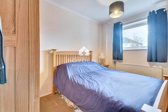 2 Bedroom Semi-Detached Bungalow For Sale In Braintree, CM7