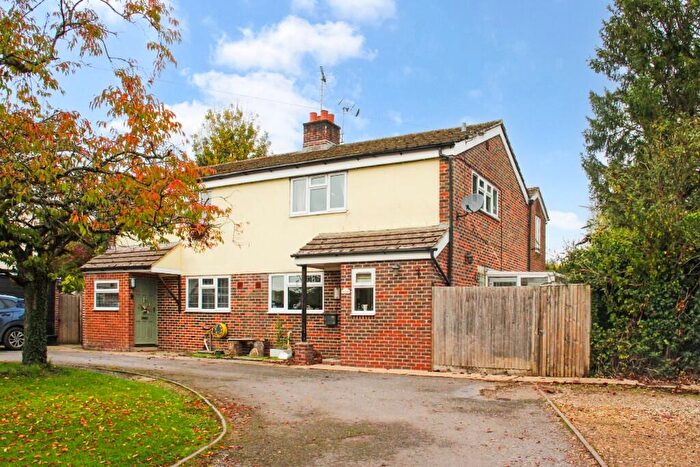 4 Bedroom Semi-Detached House For Sale In Royal Oak Cottages, Shalbourne, Wiltshire, ., SN8