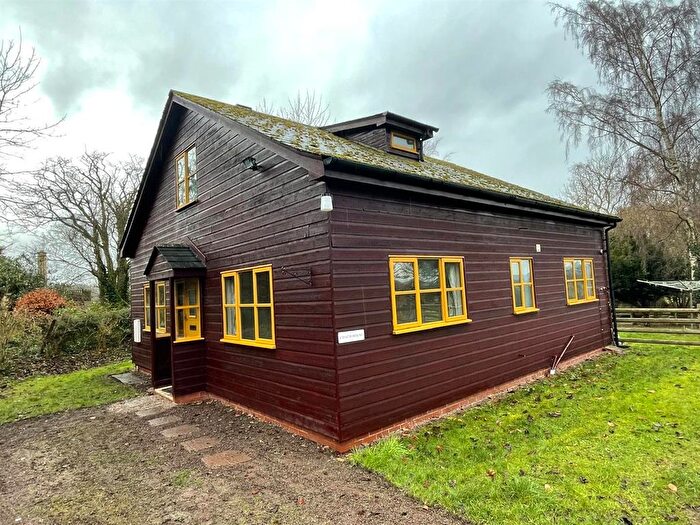 3 Bedroom Property To Rent In The Coach House, Edgecombe, Swainshill, HR4