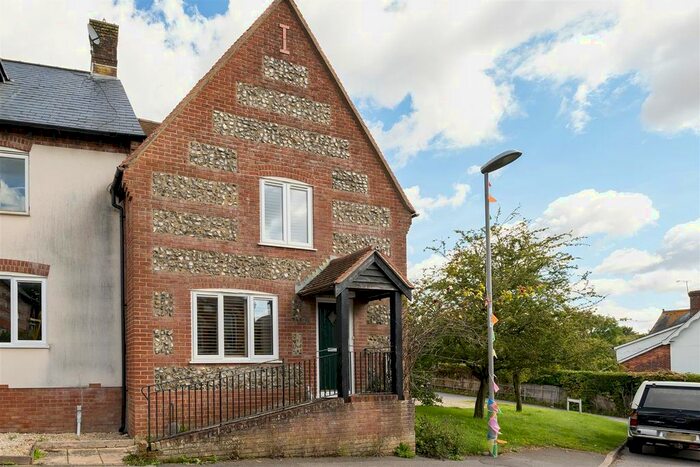 3 Bedroom Property For Sale In High Street, Sixpenny Handley, Salisbury, SP5