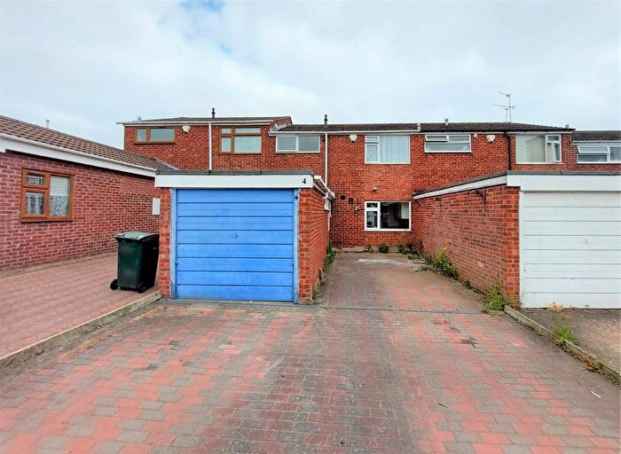 3 Bedroom Terraced House To Rent In Pensilva Way, Coventry, CV1