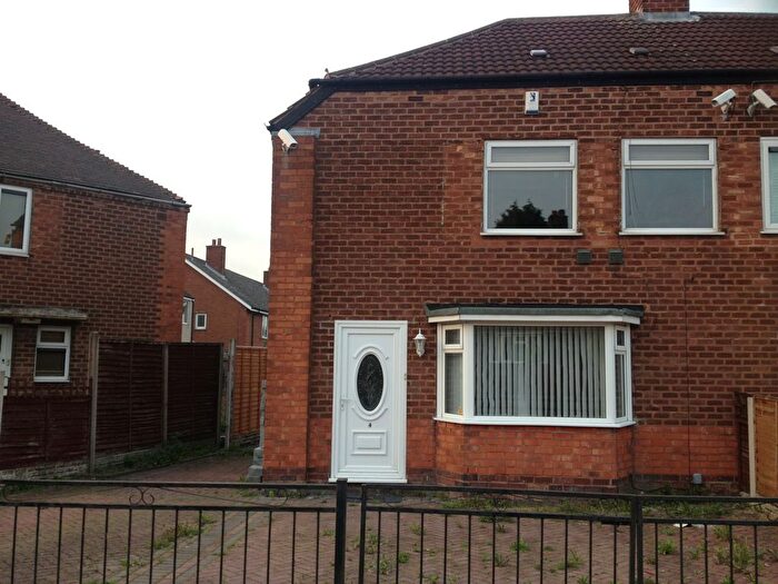 2 Bedroom Semi-Detached House To Rent In Fordfield Road, Birmingham, B33