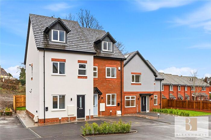 3 Bedroom Semi-Detached House For Sale In Foxglove Close, Stourport-on-Severn, Worcestershire, DY13
