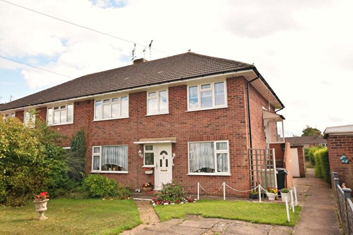 2 Bedroom Apartment To Rent In Chestnut Road, Oakham, LE15