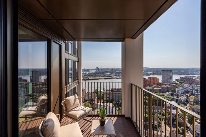 1 Bedroom Flat For Sale In One Thames Quay, Marsh Wall, E14