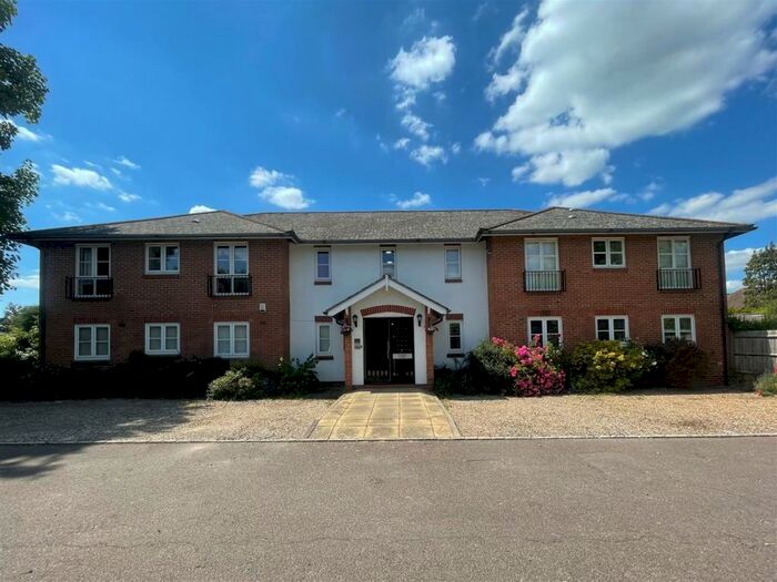 2 Bedroom Flat To Rent In Howard Court, Henry Close, Enfield, EN2