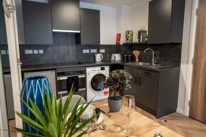 Studio To Rent In Rockingham Street, Sheffield, S1