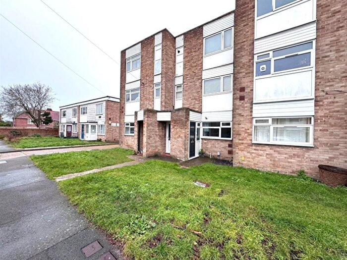 2 Bedroom Flat To Rent In Bury Road, Gosport, PO12