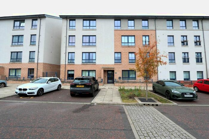 2 Bedroom Flat To Rent In Rosebery Terrace, Glasgow, G5