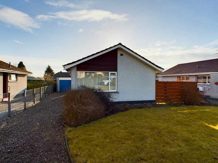2 Bedroom Detached House For Sale In Glenglass Road, Evanton, IV16