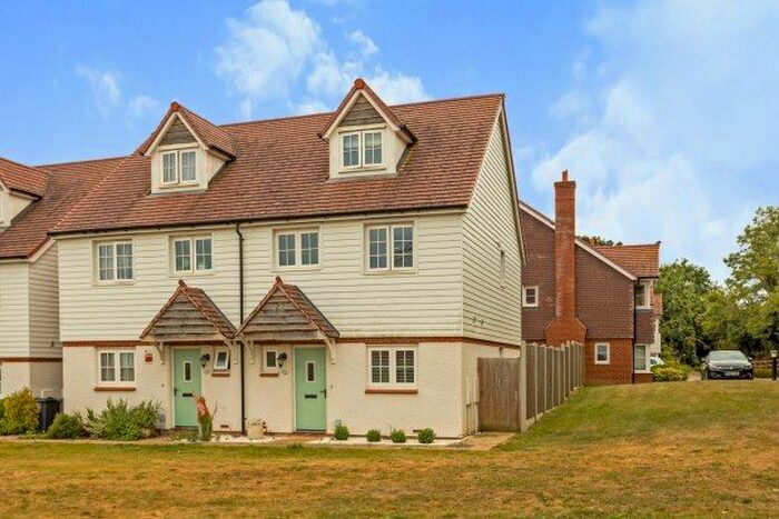 3 Bedroom Property To Rent In Baker Lane, Tonbridge, TN11