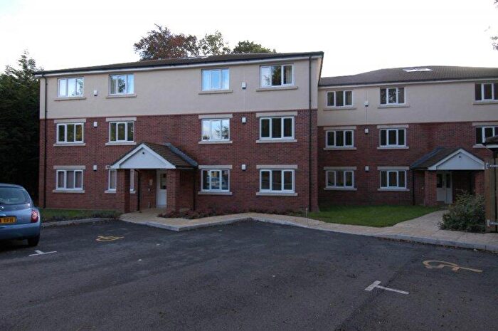 2 Bedroom Flat To Rent In Bidston Road, Oxton, Wirral, CH43