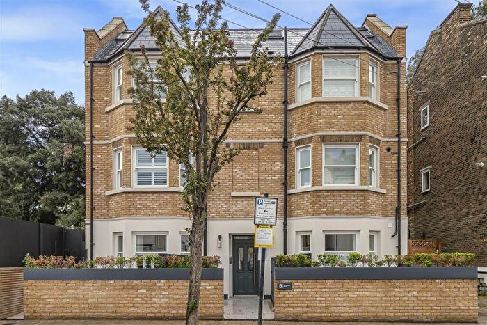 1 Bedroom Flat To Rent In Alderbrook Road, Balham, SW12