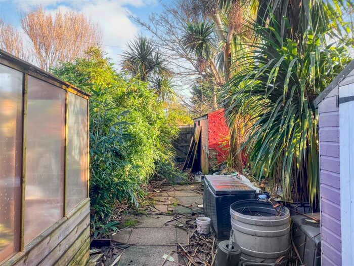 3 Bedroom Terraced House For Sale In Lichfield Road, Blackpool, FY1