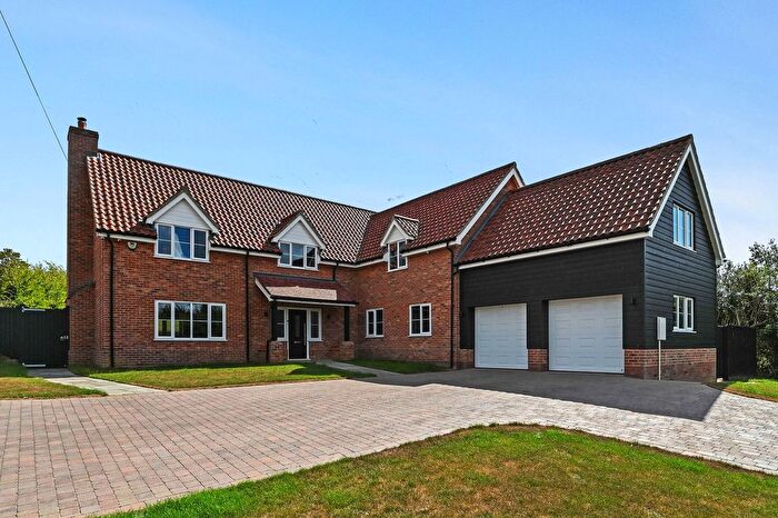 5 Bedroom Detached House For Sale In Chapel Lane, Charsfield, IP13