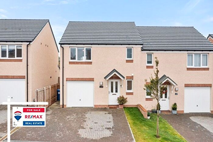 3 Bedroom Semi-detached House For Sale In Comitis Road, West Calder, EH55