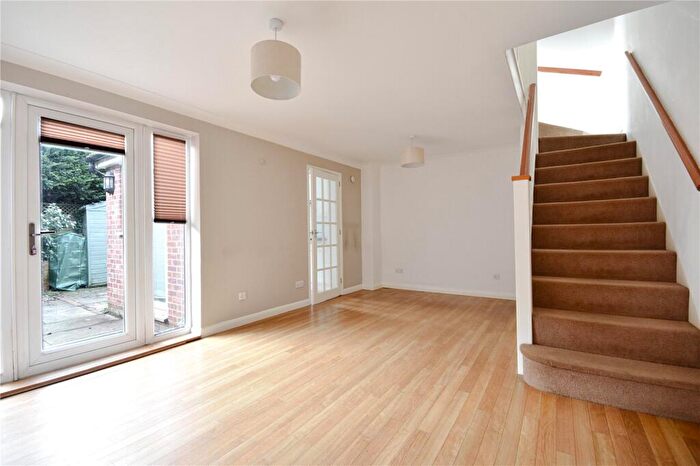 1 Bedroom Terraced House To Rent In Southern Way, Farnham, Surrey, GU9