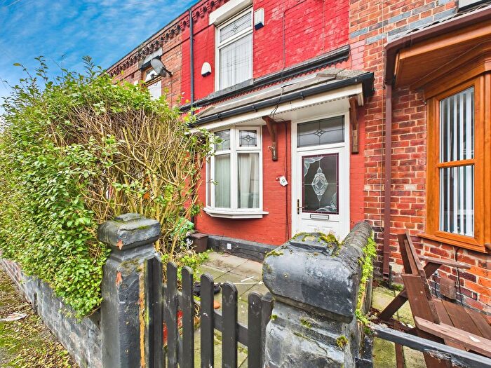 2 Bedroom Terraced House For Sale In Friar Street, Windlehurst, St Helens, WA10